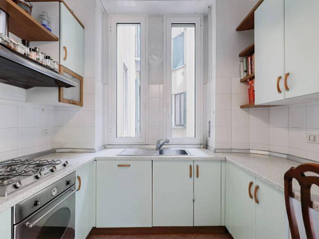 Appartamento in vendita a Milano MI