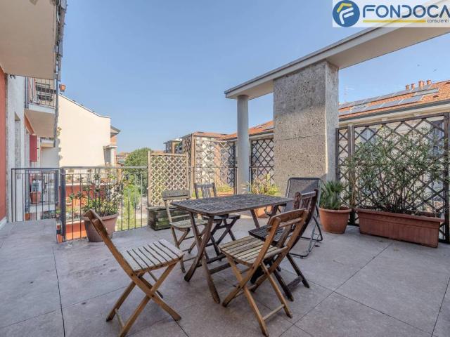 Appartamento in vendita a Milano MI