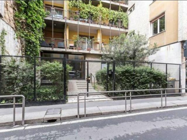 Appartamento in vendita a Milano MI