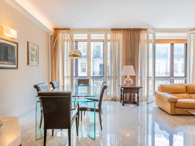 Appartamento in vendita a Milano MI