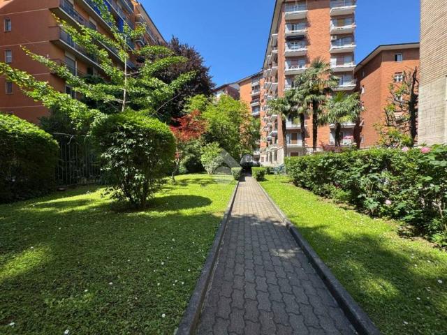 Appartamento in vendita a Milano MI