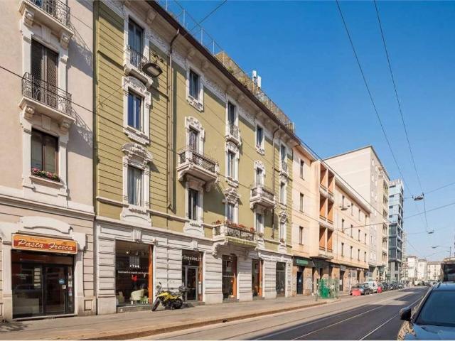 Appartamento in vendita a Milano MI