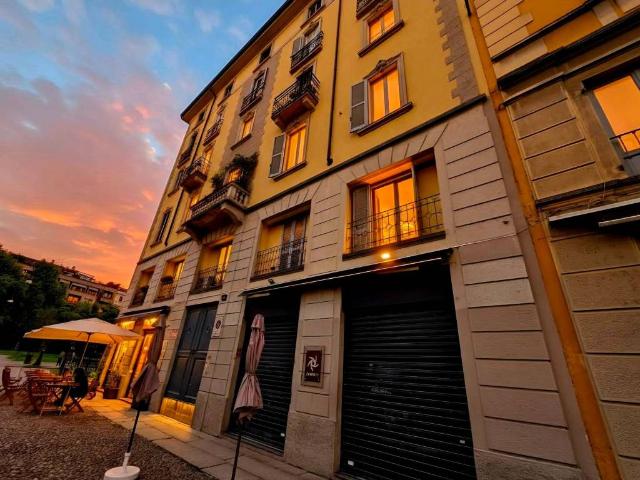 Appartamento in vendita a Milano MI