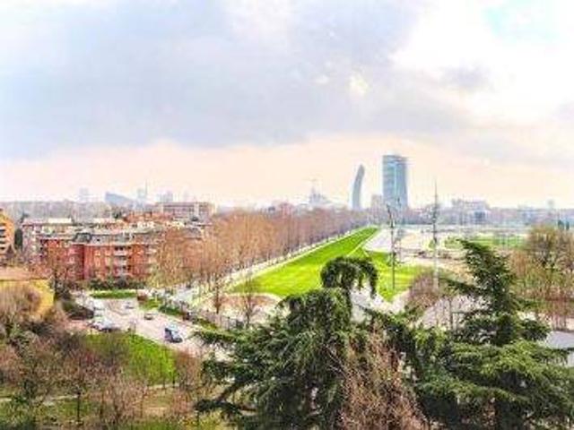 Appartamento in vendita a Milano MI