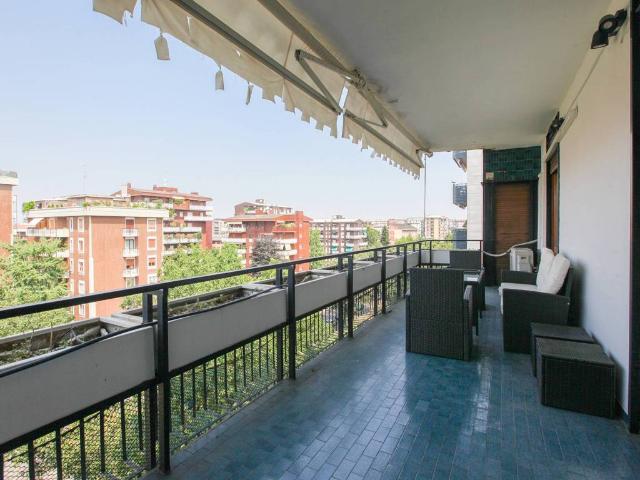 Appartamento in vendita a Milano MI