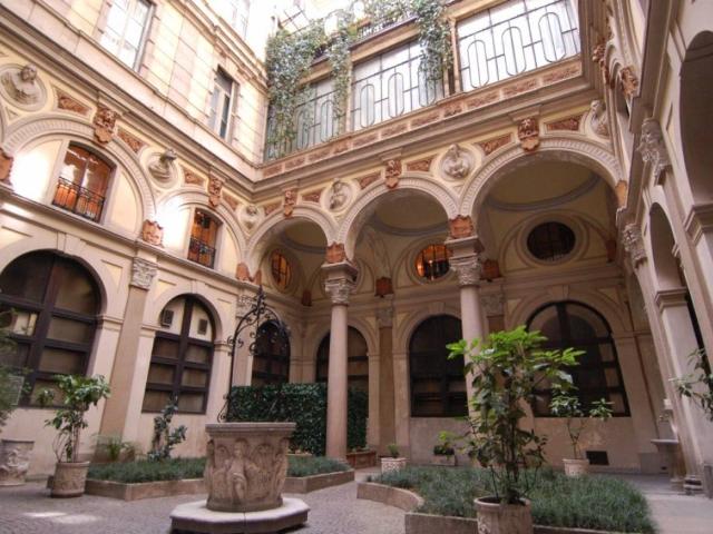 Appartamento in vendita a Milano MI