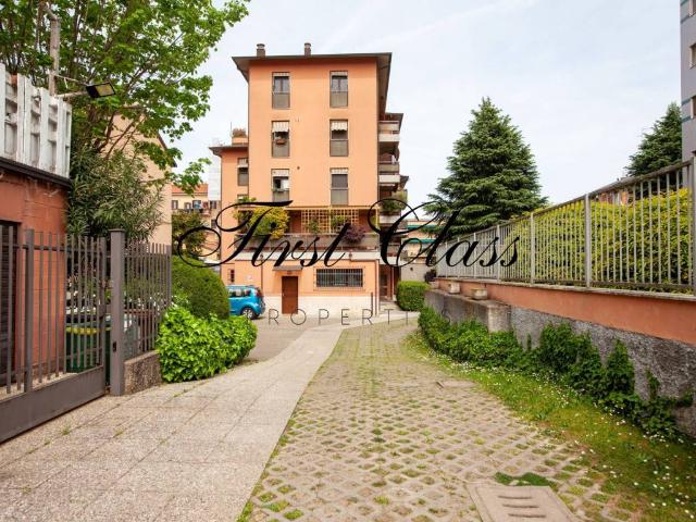 Appartamento in vendita a Milano MI