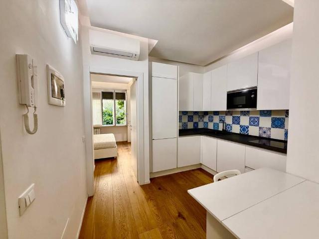 Appartamento in vendita a Milano MI