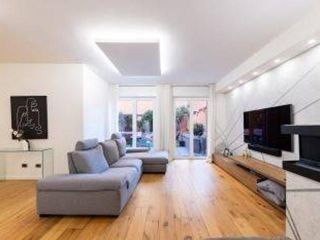 Appartamento in vendita a Milano MI