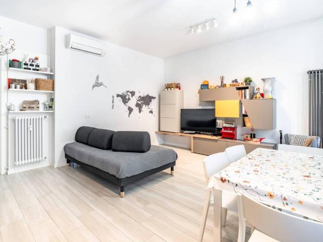Appartamento in vendita a Milano MI