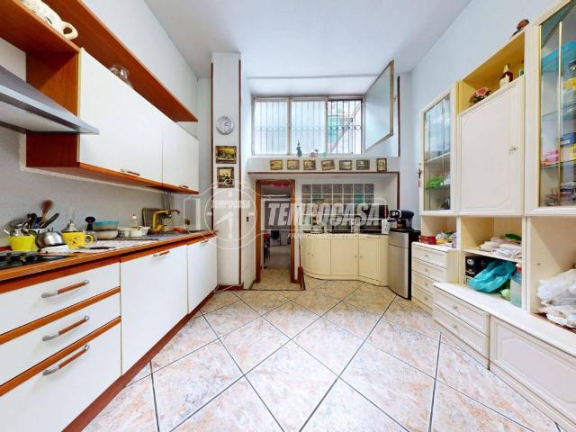 Appartamento in vendita a Milano MI