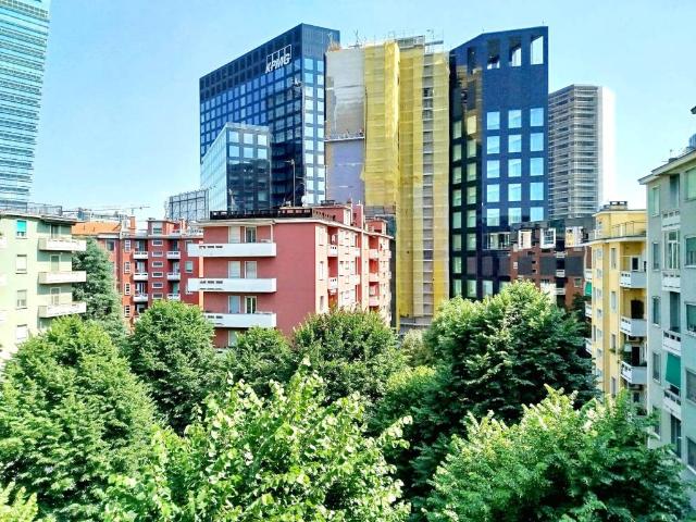 Appartamento in vendita a Milano MI