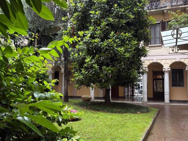 Appartamento in vendita a Milano MI