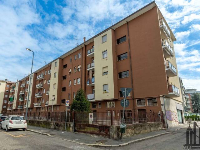 Appartamento in vendita a Milano MI