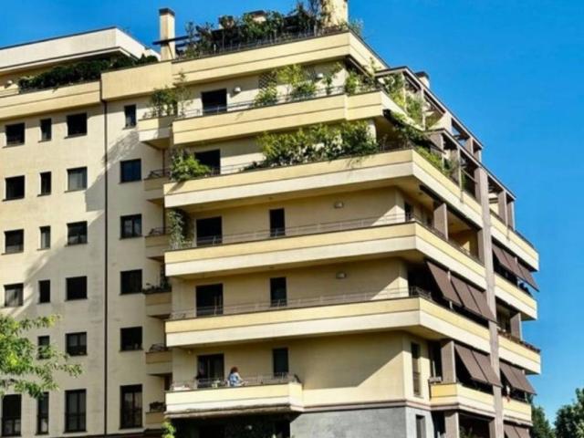 Appartamento in vendita a Milano MI