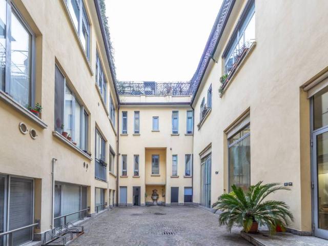 Appartamento in vendita a Milano MI