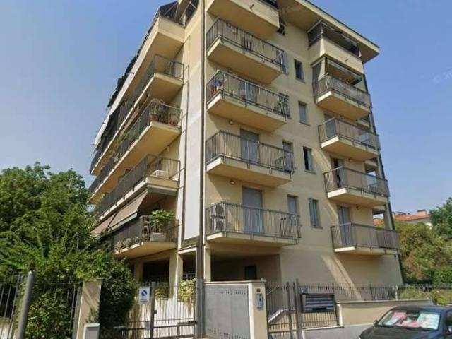 Appartamento in vendita a Milano MI