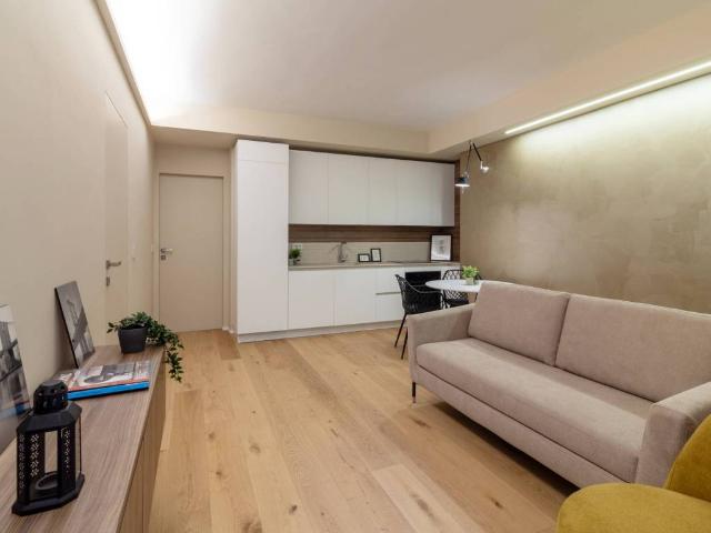 Appartamento in vendita a Milano MI