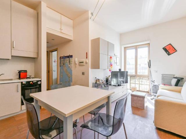 Appartamento in vendita a Milano MI