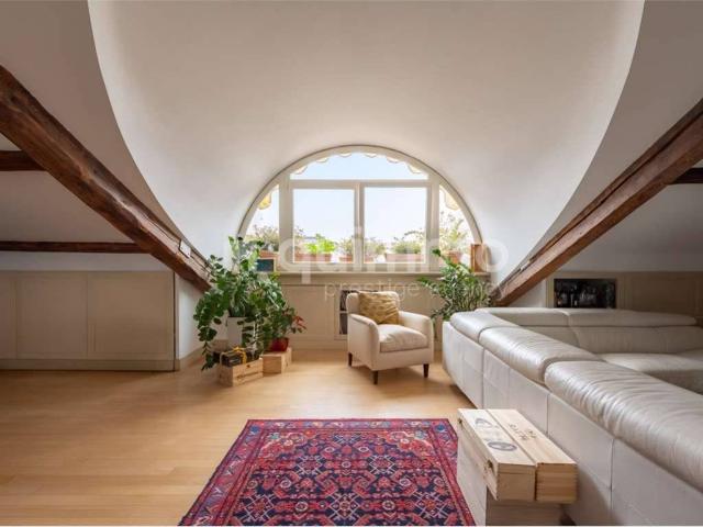Appartamento in vendita a Milano MI