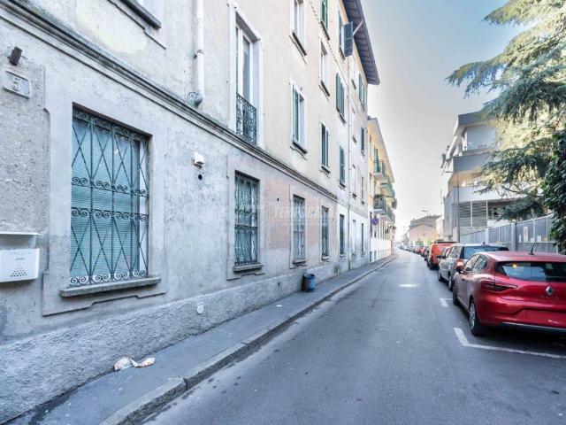 Appartamento in vendita a Milano MI