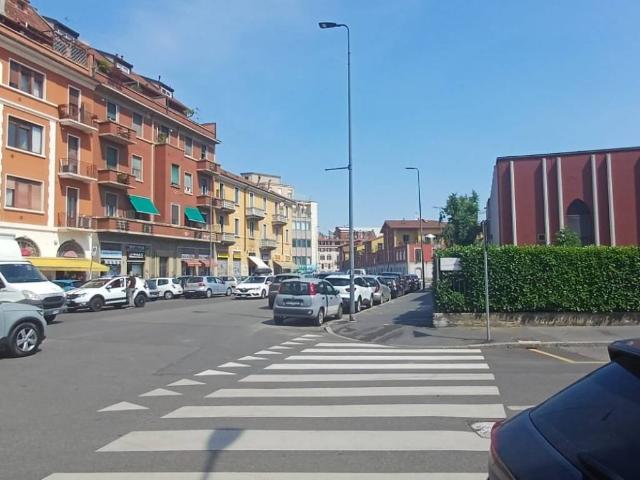 Appartamento in vendita a Milano MI