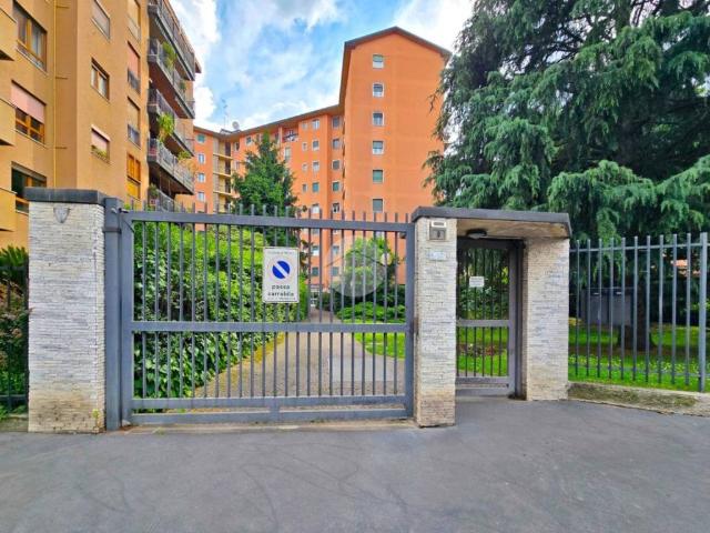 Appartamento in vendita a Milano MI