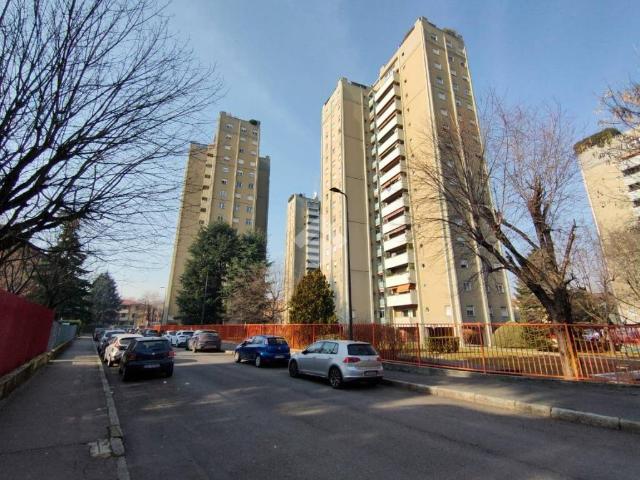 Appartamento in vendita a Milano MI