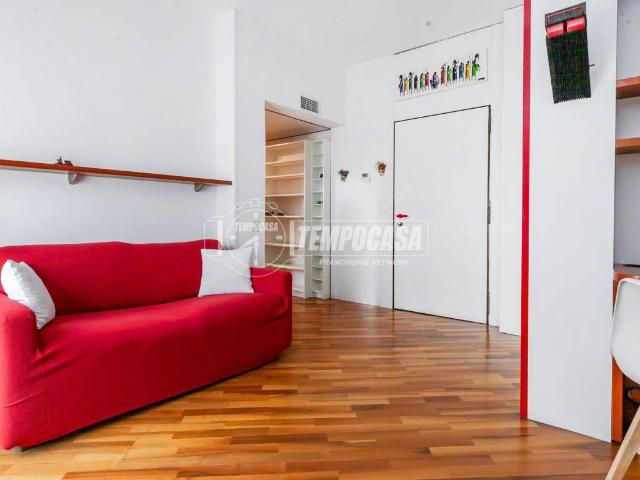 Appartamento in vendita a Milano MI