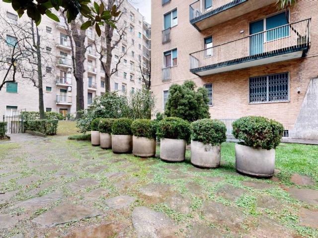 Appartamento in vendita a Milano MI