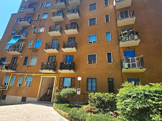 Appartamento in vendita a Milano MI