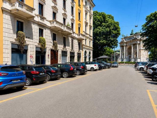 Appartamento in vendita a Milano MI