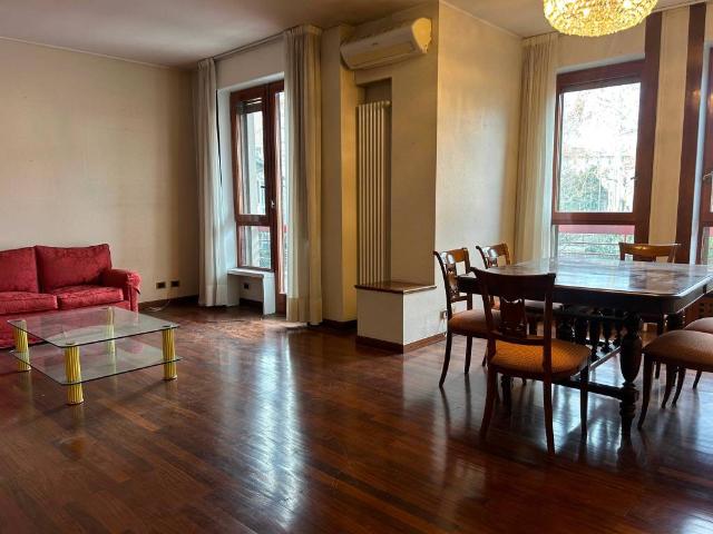 Appartamento in vendita a Milano MI