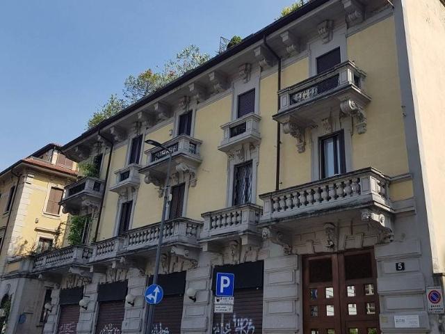 Appartamento in vendita a Milano MI