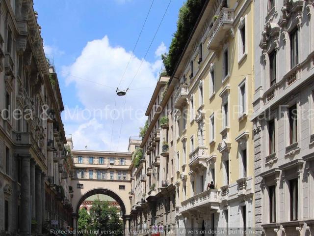 Appartamento in vendita a Milano MI