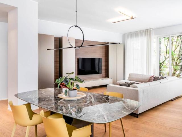 Appartamento in vendita a Milano MI