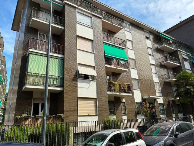 Appartamento in vendita a Milano MI