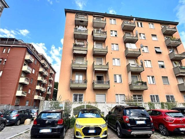 Appartamento in vendita a Milano MI