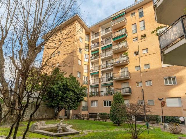Appartamento in vendita a Milano MI