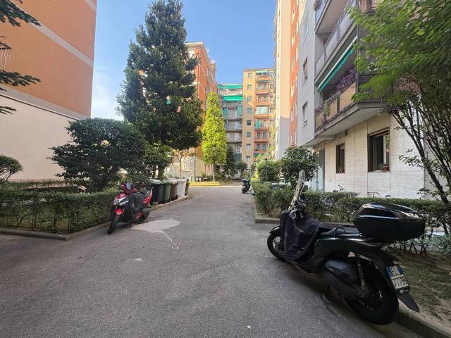 Appartamento in vendita a Milano MI