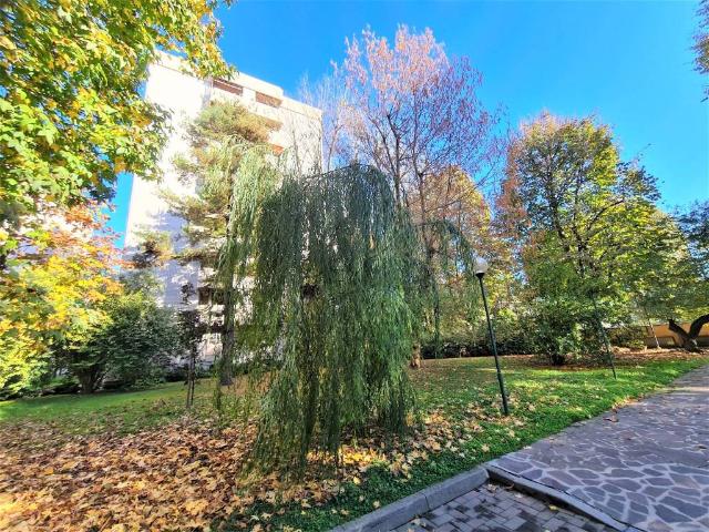 Appartamento in vendita a Milano MI