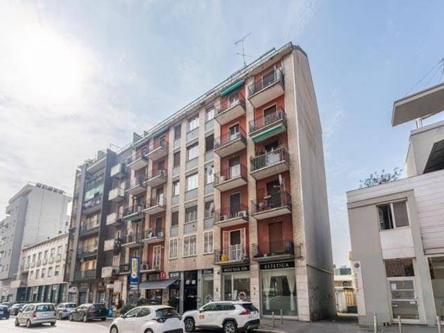 Appartamento in vendita a Milano MI