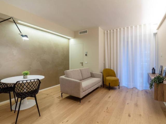 Appartamento in vendita a Milano MI
