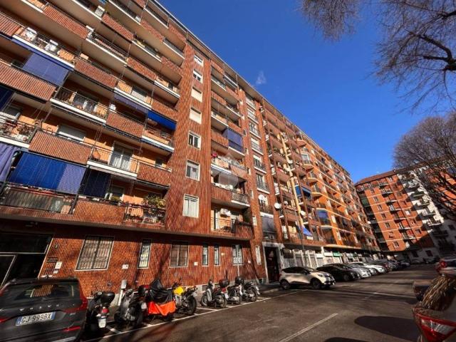 Appartamento in vendita a Milano MI