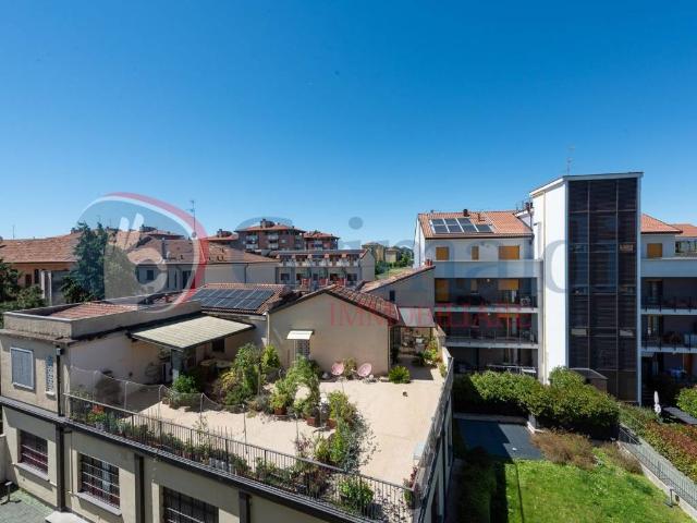 Appartamento in vendita a Milano MI
