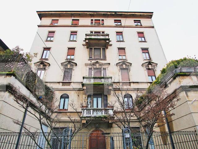 Appartamento in vendita a Milano MI