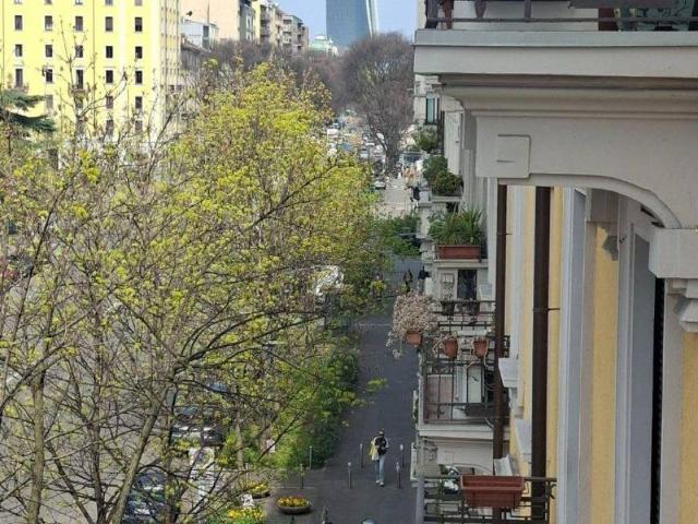 Appartamento in vendita a Milano MI