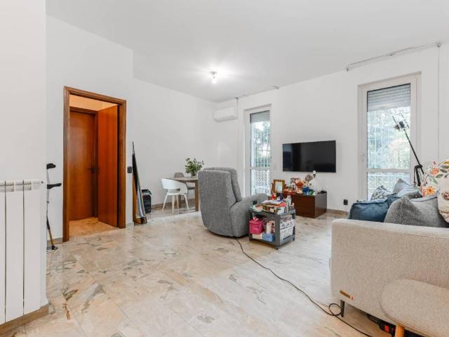 Appartamento in vendita a Milano MI