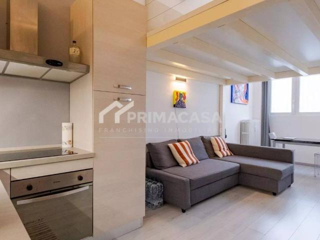 Appartamento in vendita a Milano MI