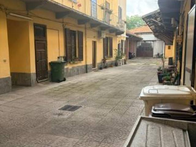 Appartamento in vendita a Milano MI